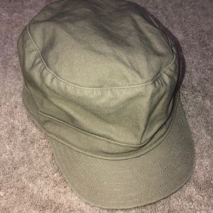 Club Monaco hat